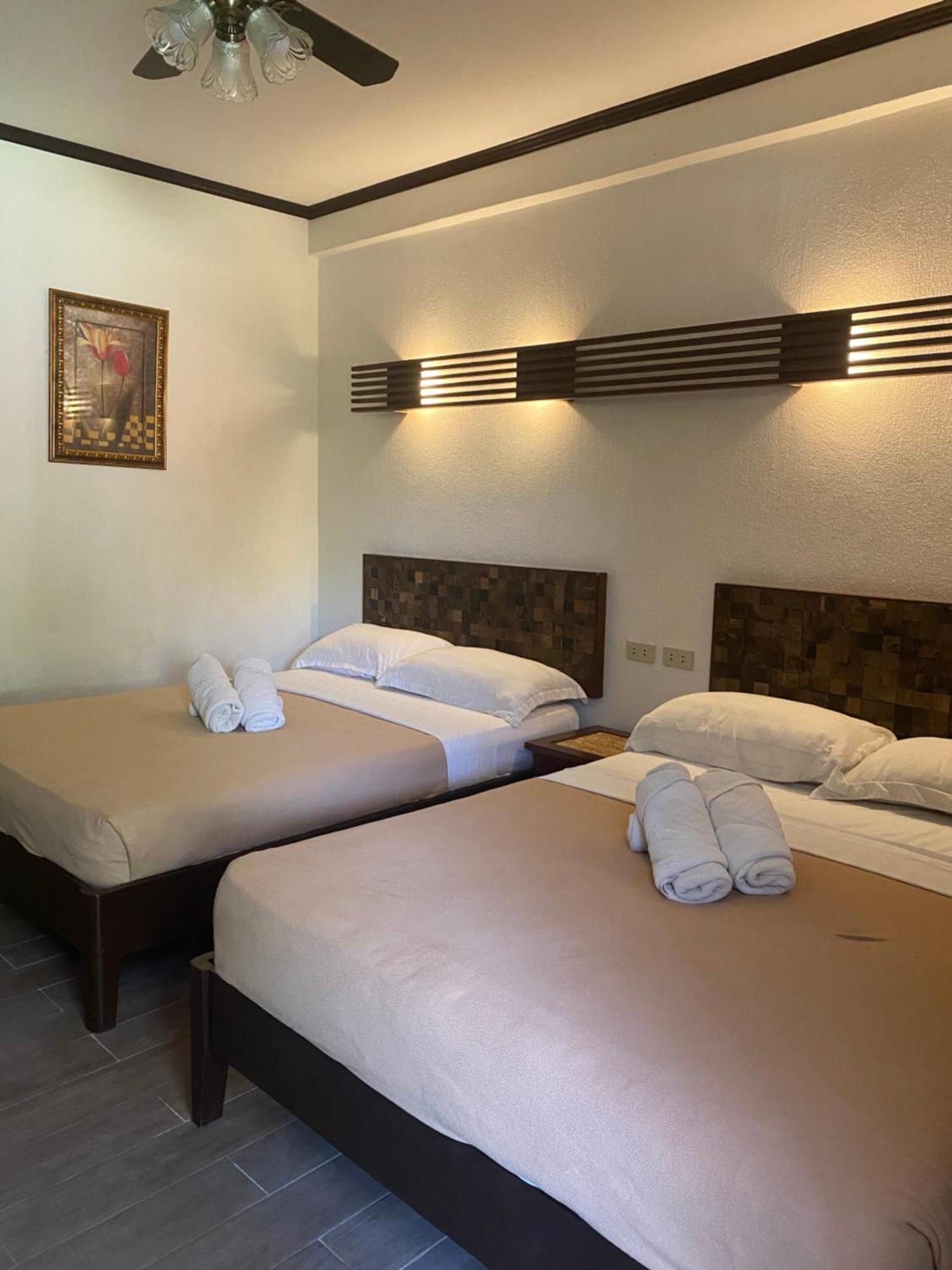 El Puerto Marina Beach Resort&Vacation Club Lingayen Exterior foto